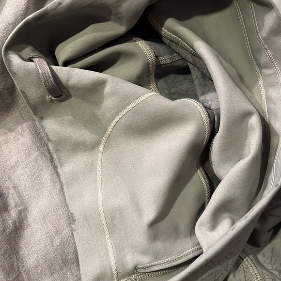 Lululemon leggings - Picture 3 of 5